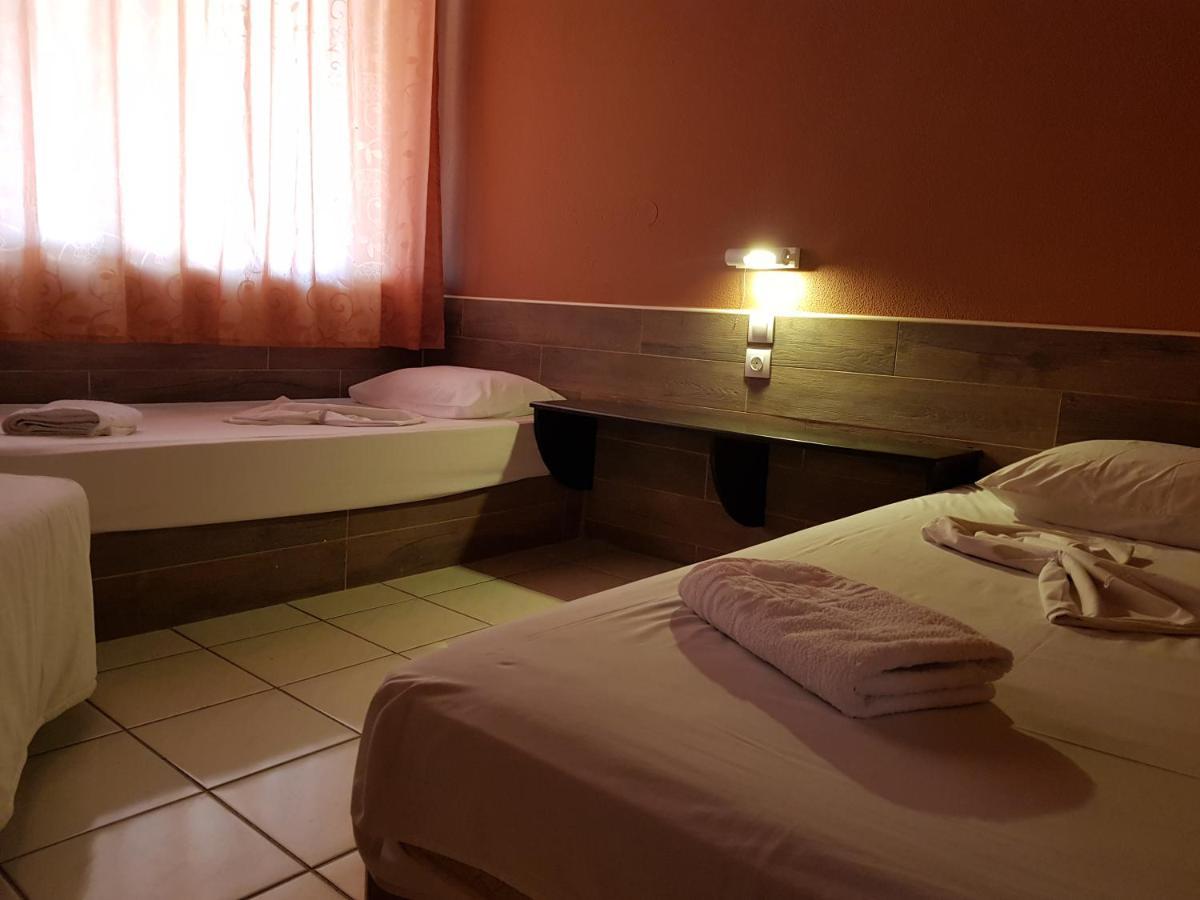 Asteraki Aparthotel ゴウヴィア エクステリア 写真